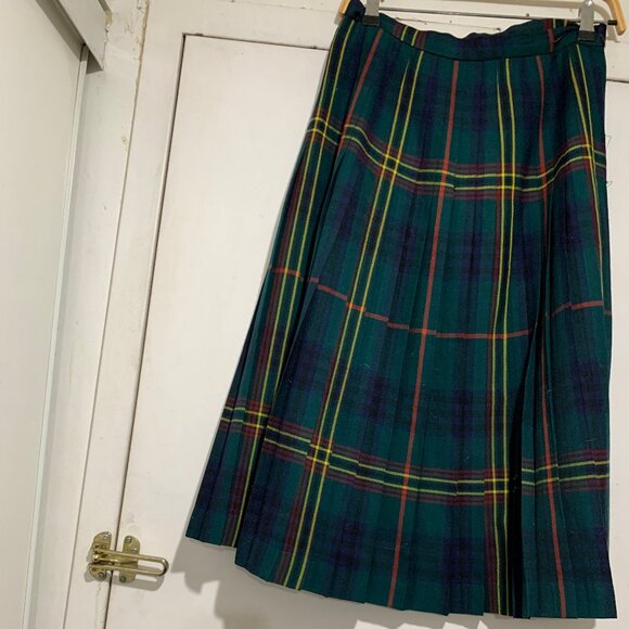 VINTAGE HIGHLAND QUEEN WOOL PLEATED KILT SKIRTS SIZE 14 - Picture 6 of 7